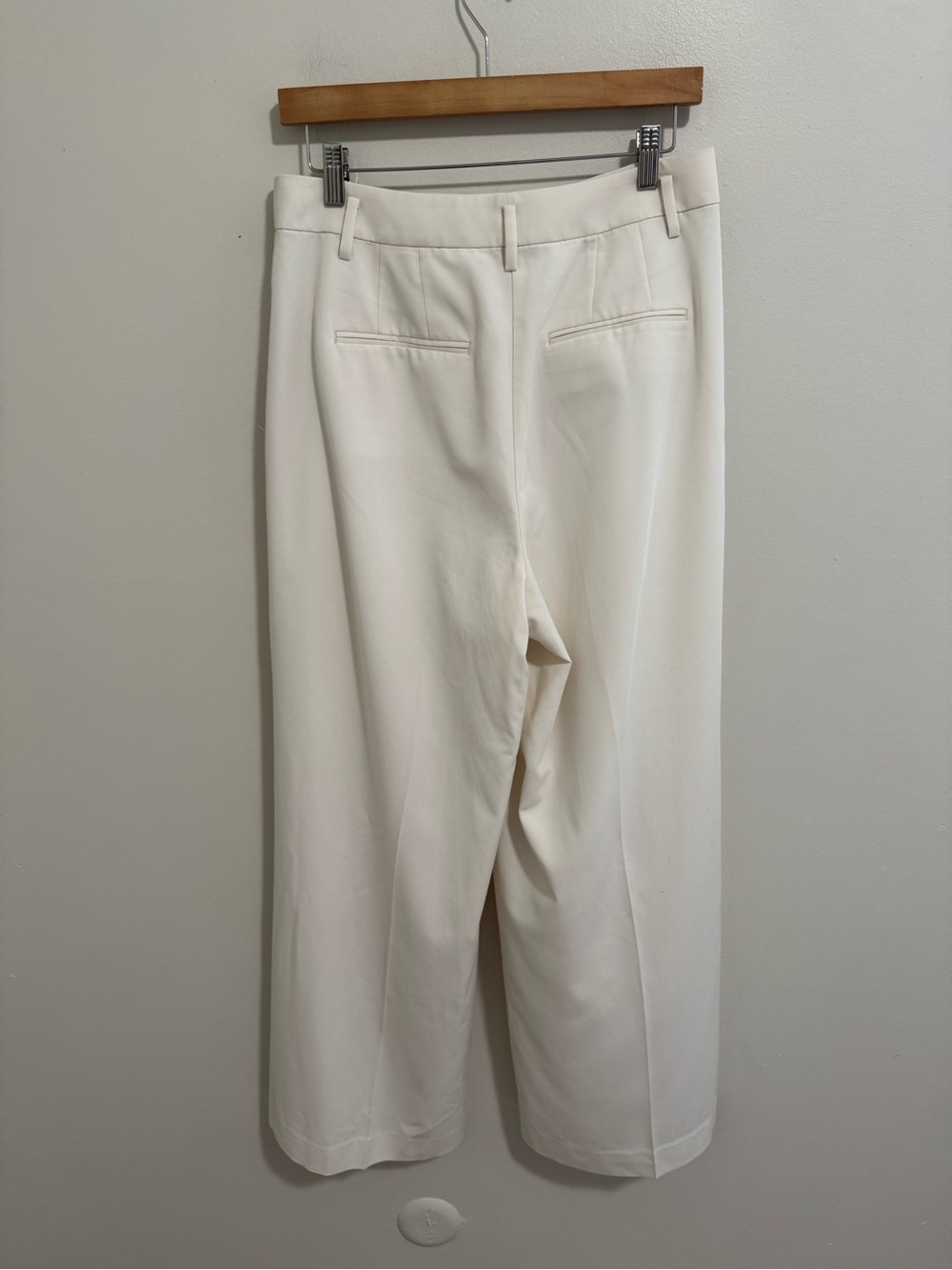 Ann Taylor Wide Leg Pants in Off-White - Picture 3 of 6